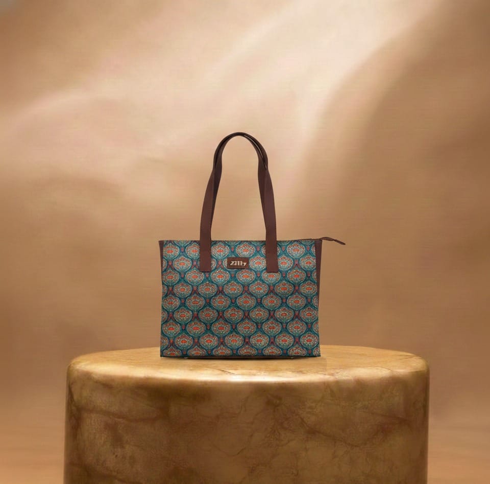 EVERYDAY TOTE-KALAIMAGAL CRAFT pattern