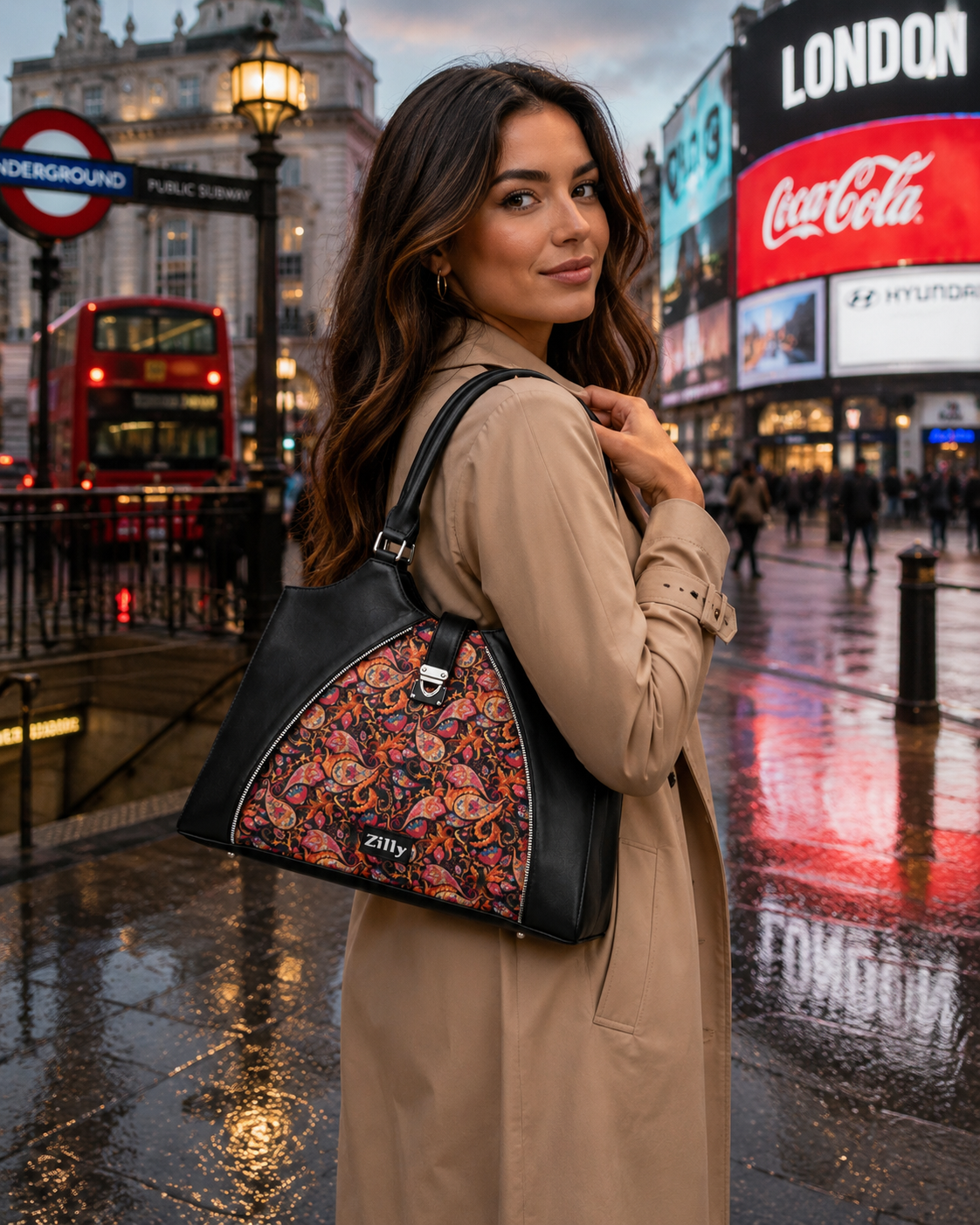 Zilly. Vana Carryall laptop bag- kungumam jaal pattern